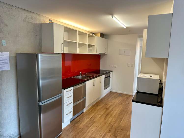  8/2 Torrens Terrace Mount Cook_1