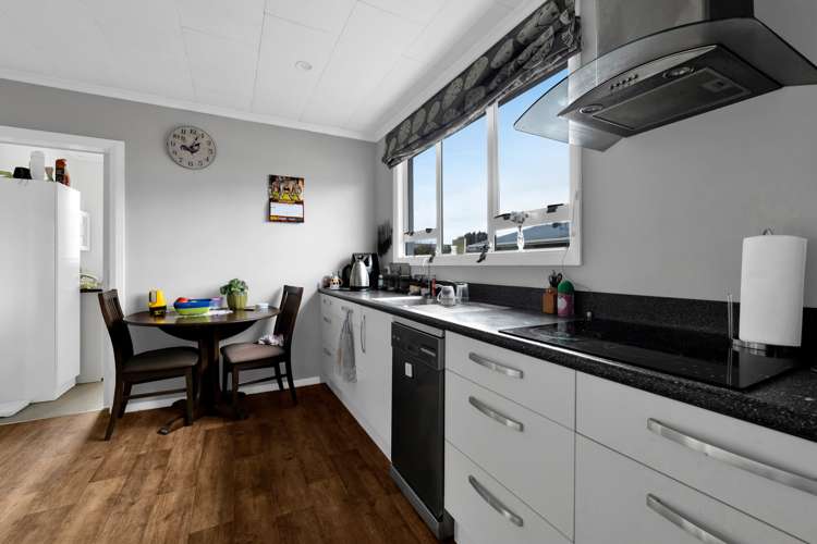 32 Conway Road Eltham_5