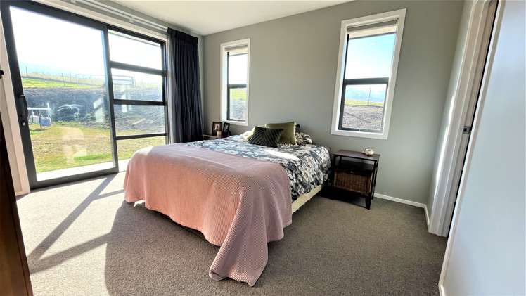 22 Stones Road Waikerikeri_11