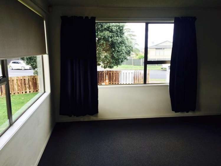 57 Sharland Avenue Manurewa_8