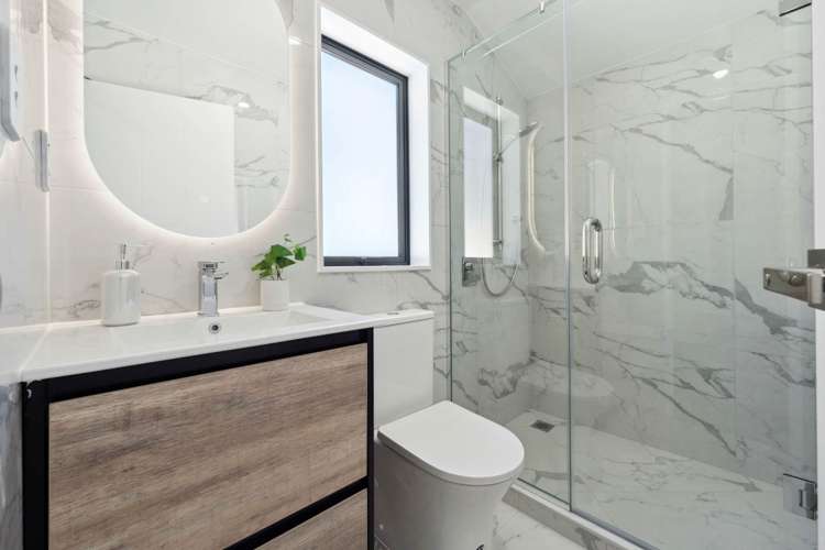 140 A-E Kolmar Road Papatoetoe_55