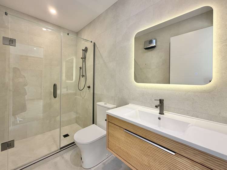 51 Awa Uru Road Orewa_12