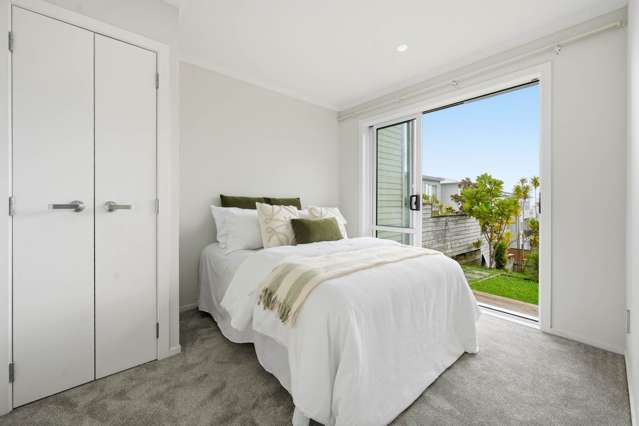 5 Panakenake Way Flat Bush_4