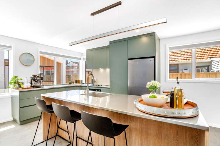 1105 High Street Taita_4