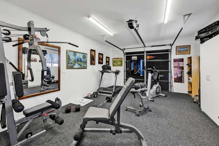 50 Leslie Street_4