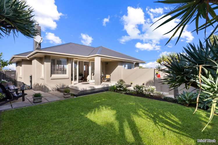 1/2 Inglis Street_0