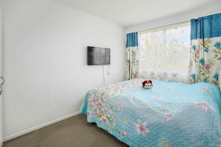 2/3 Edwin Freeman Place Ranui_8