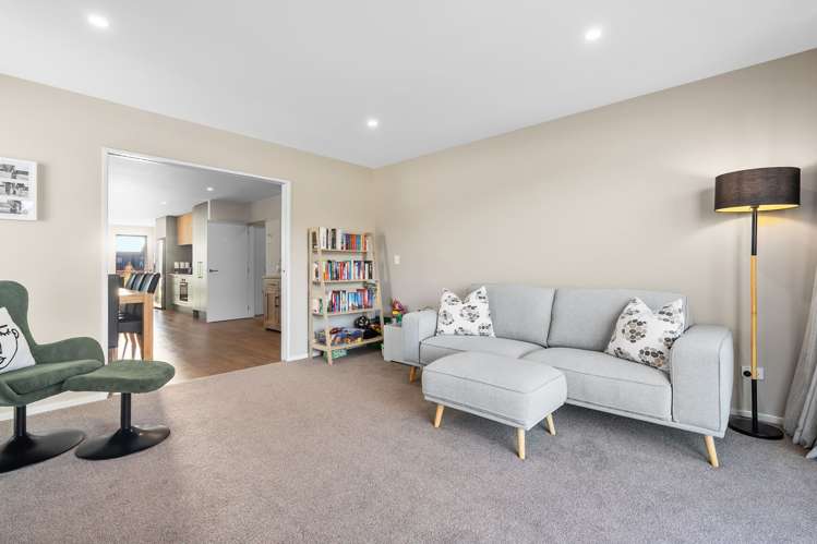 97 Burdon Loop Lake Hawea_8