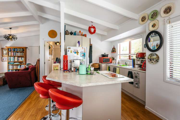 11 Ocean Road Surfdale_6