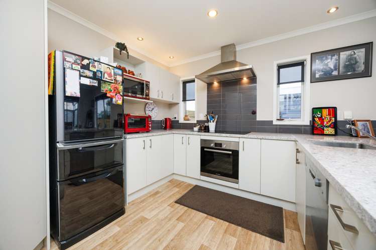 2 Isipho Court Feilding_11