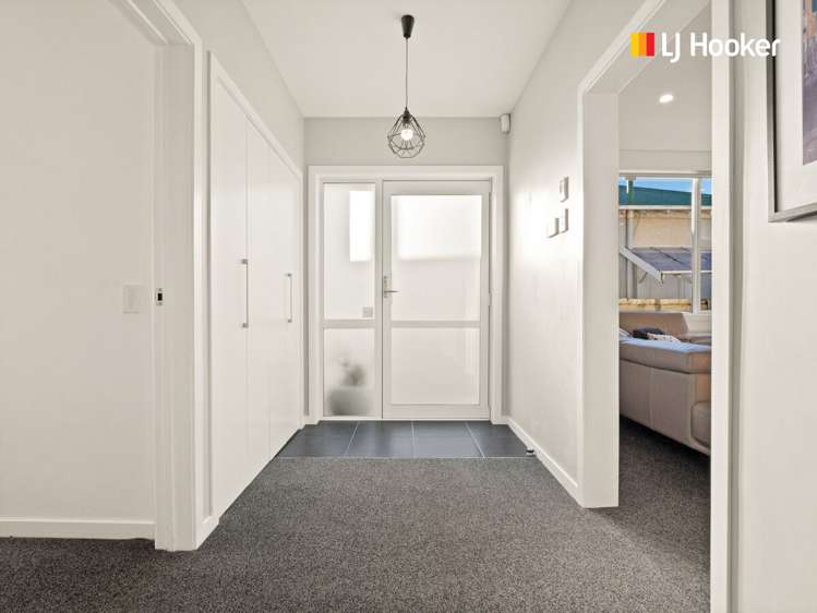 9 Crest Street Tainui_6