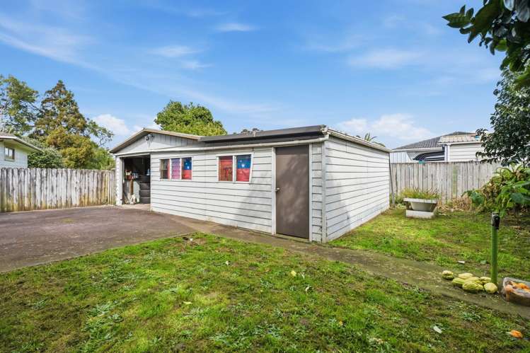 22 Rowandale Avenue_5
