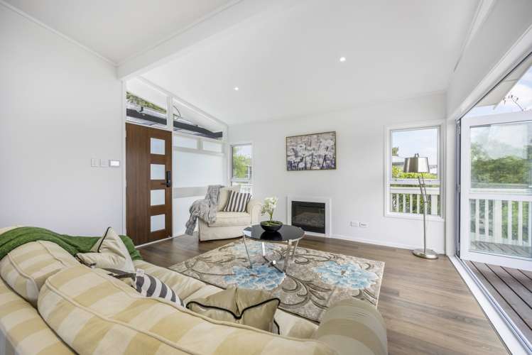 27 Caronia Crescent Lynfield_6