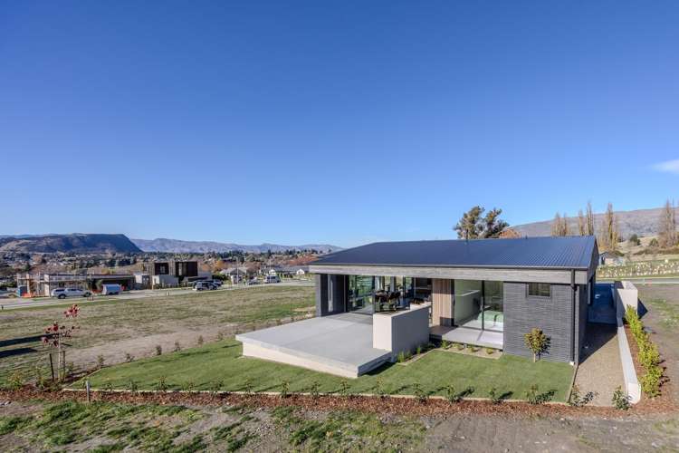 19 Glenbrae Crescent Wanaka_23
