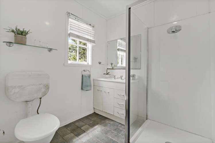 172 Main Highway Ellerslie_14