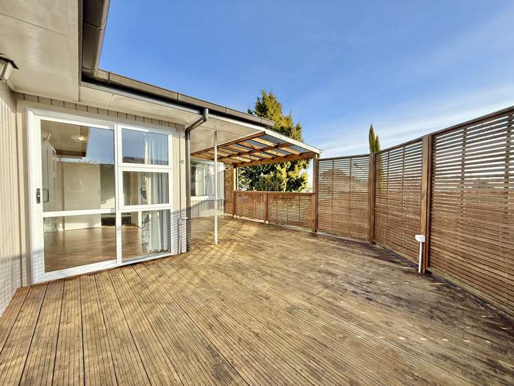 2 Takahe Place_3