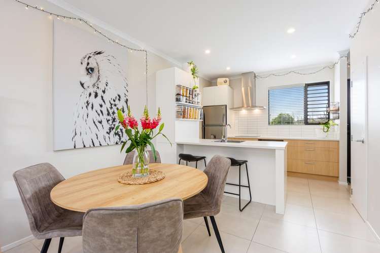 8 Owen Chapman Drive Red Beach_5