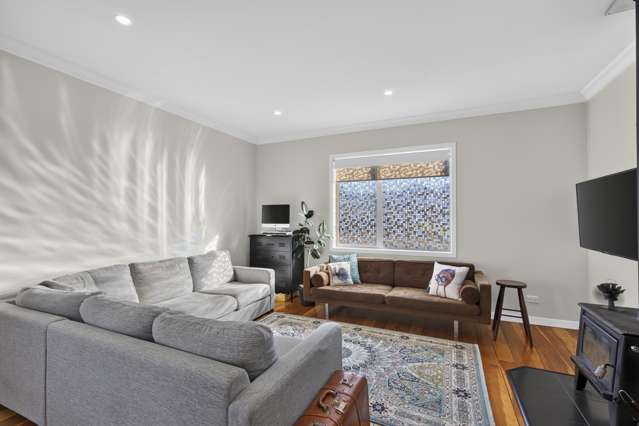 83 Tukapa Street Westown_3