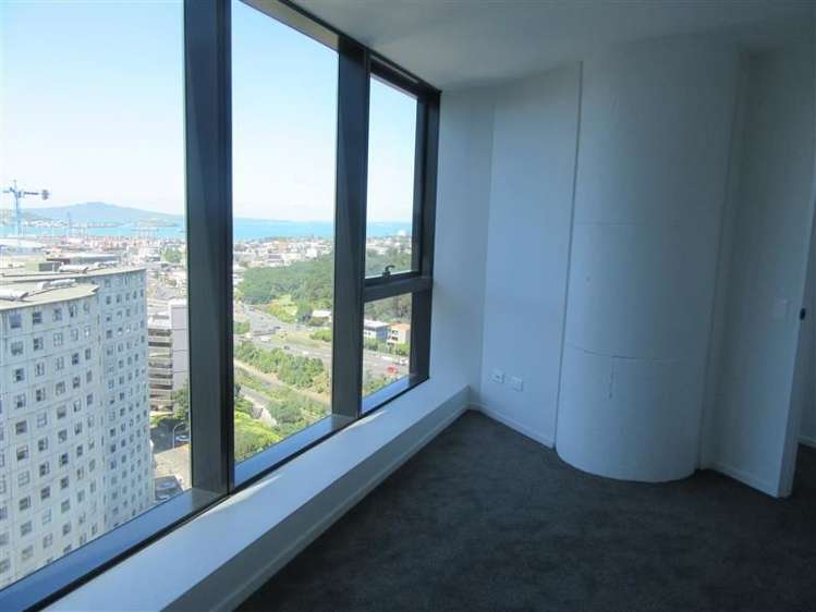 1501/18 Saint Martins Lane Grafton_15