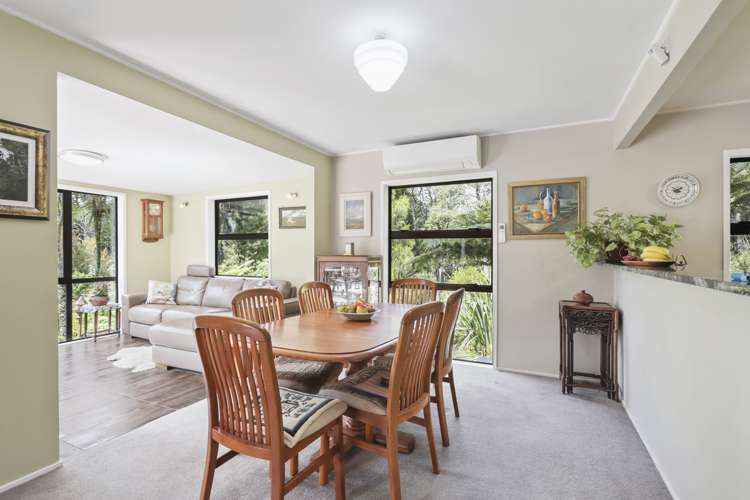 92 Carter Road Oratia_10