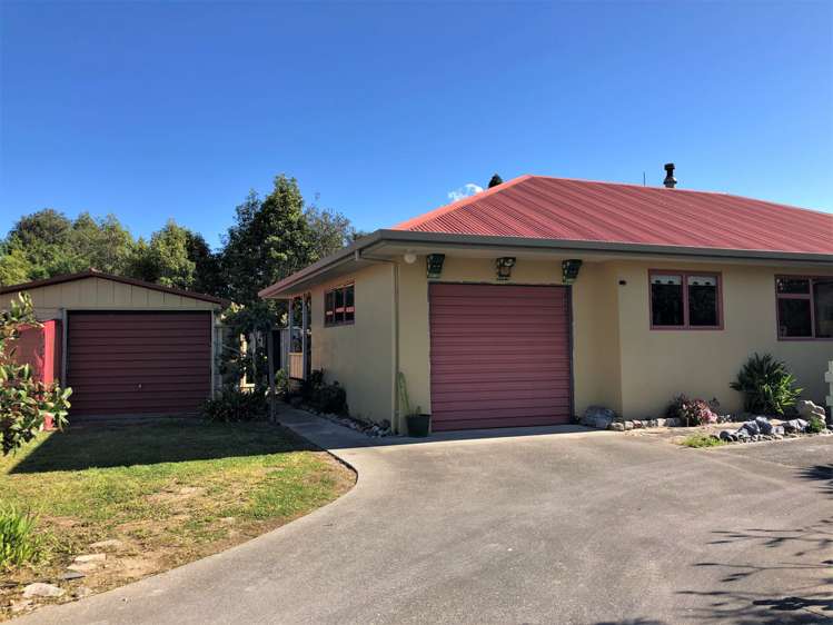 11 Feary Crescent Takaka_17