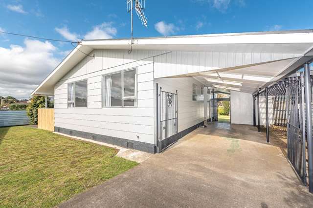 SPRINGVALE - 3 BEDROOMS
