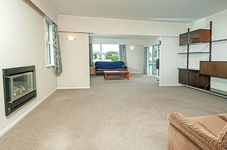 9 Edgerton Road Te Atatu Peninsula_6