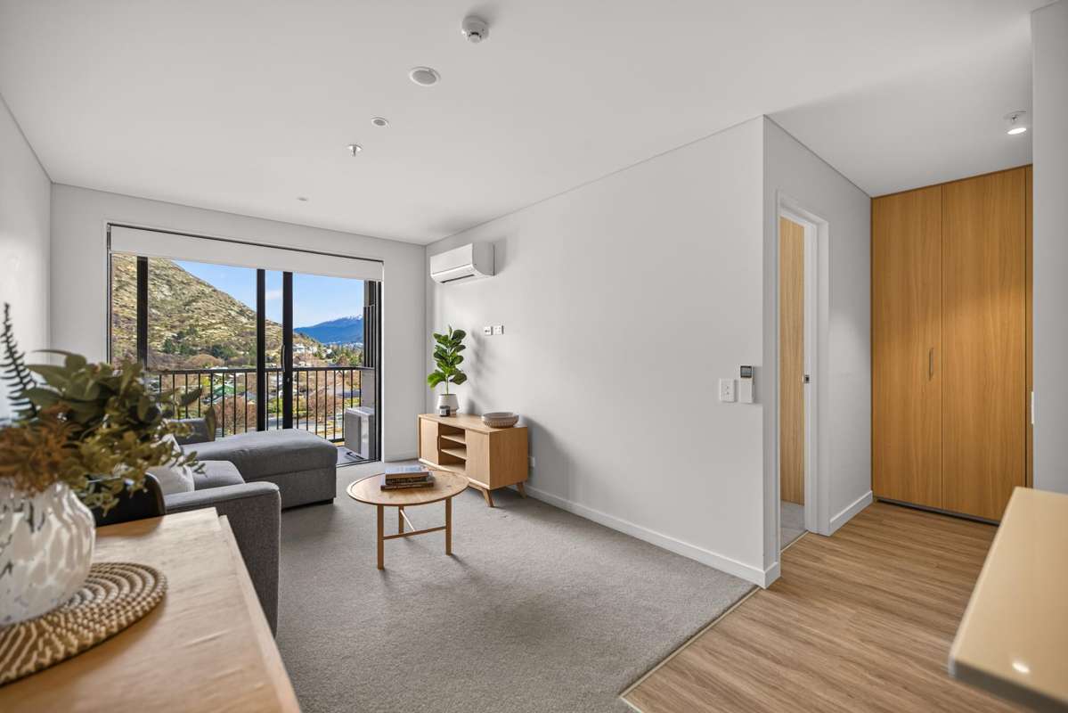 610/10 Copper Beech Avenue_0