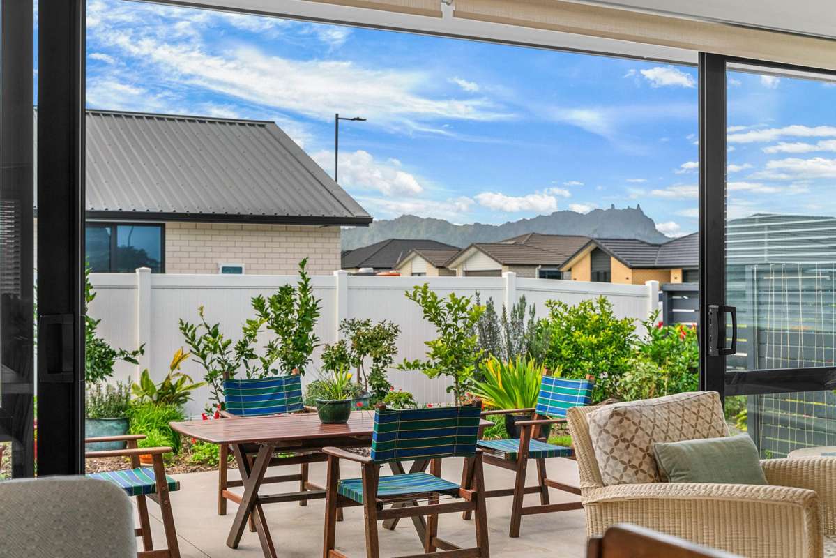 98 Kaurinui Crescent_3