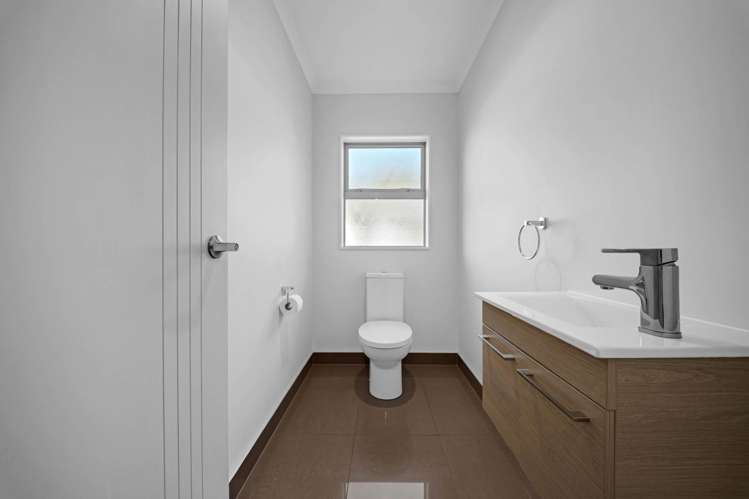 24 Aviano Close Flat Bush_18