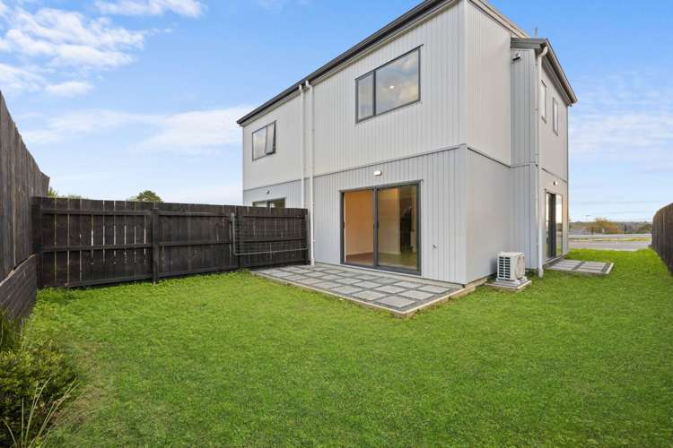 64A Crestview Rise Papakura_19