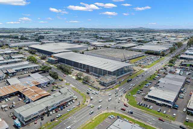 5,200sqm high profile industrial