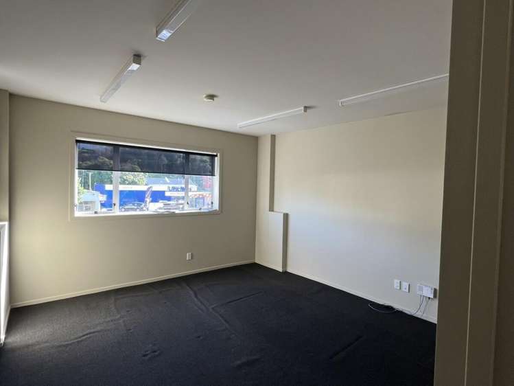 194 Main Road Tawa_6