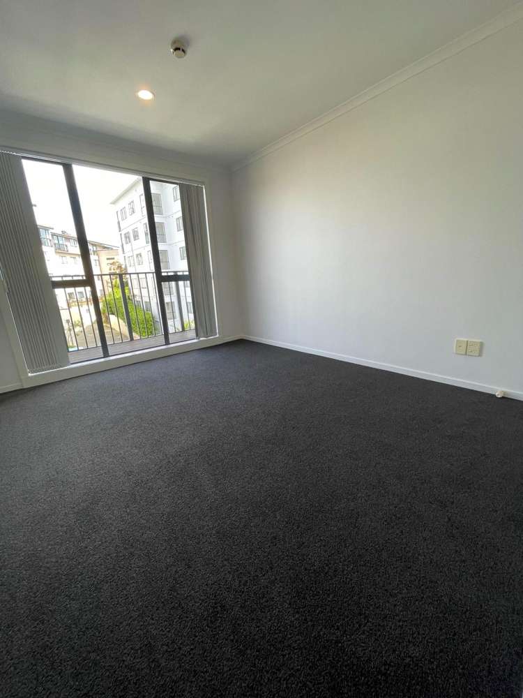 3L-1 Wadier Place Henderson_10