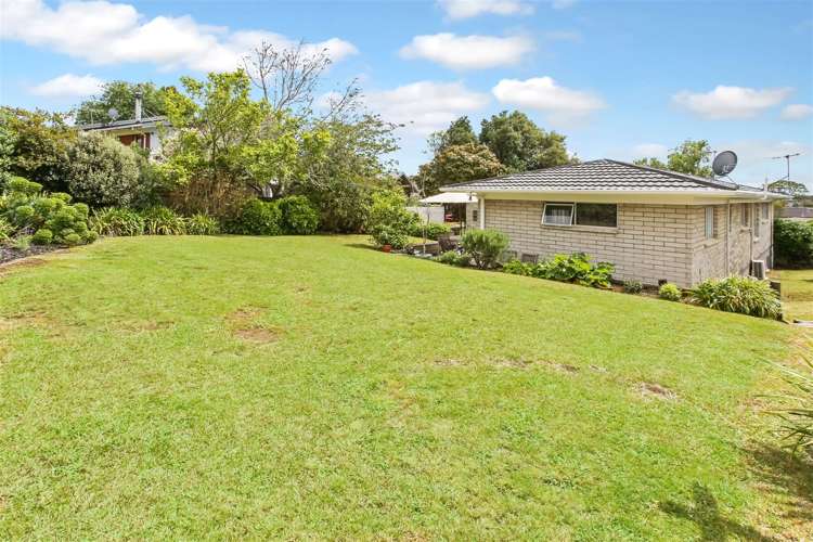 8 Ashby Place Pukekohe_21