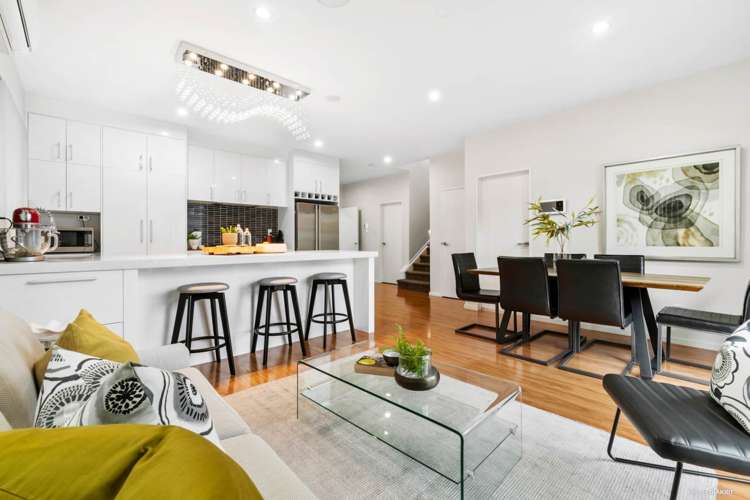 4 Ballindrait Drive Flat Bush_5