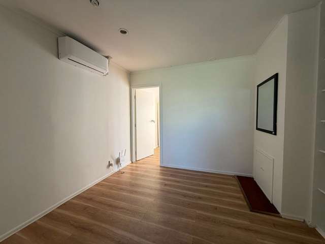 3/33 Hamlin Road Mount Wellington_1
