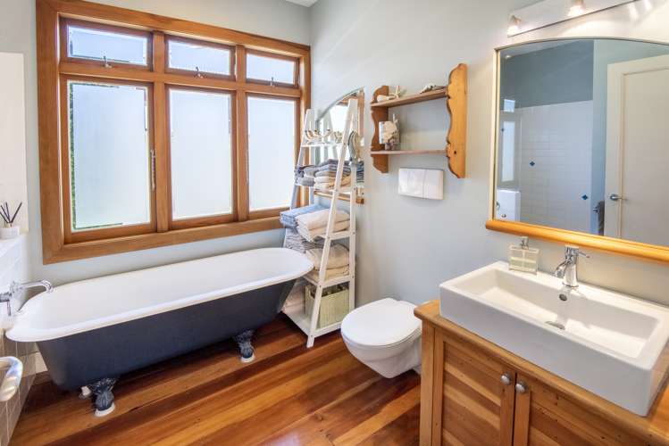 48 Cheltenham Road Devonport_28