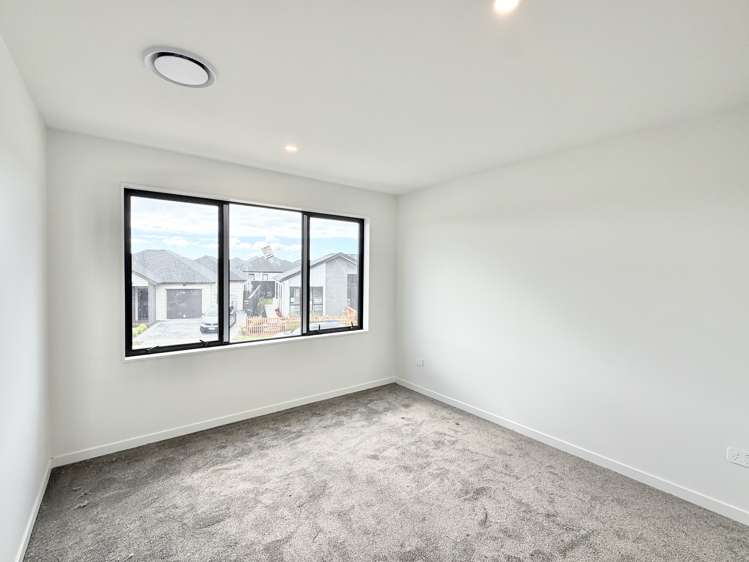 80E Tukutata Crescent Milldale_8