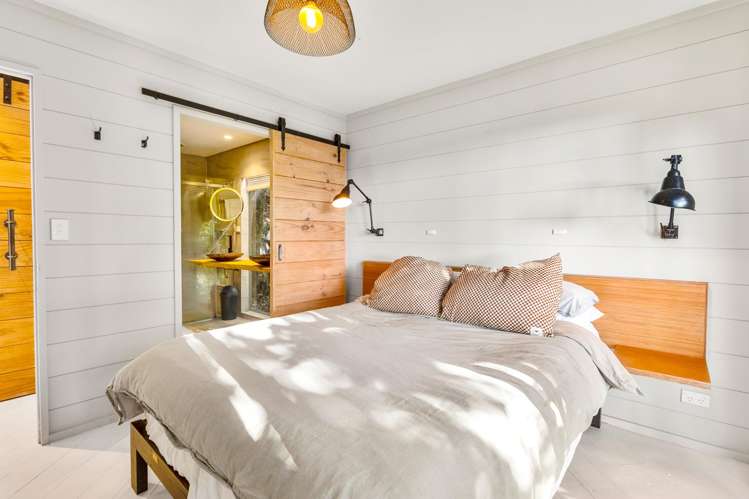 71 Trig Hill Road Onetangi_8