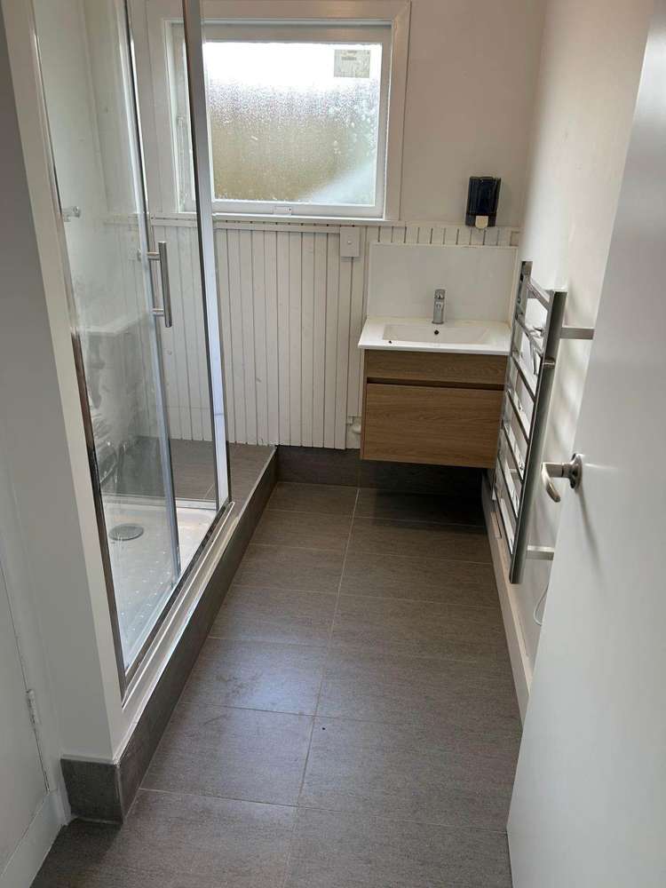 125 Barrack Road Mt Wellington_7