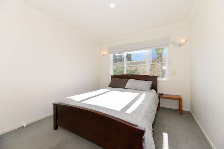 13b Wharf Road Te Atatu Peninsula_16