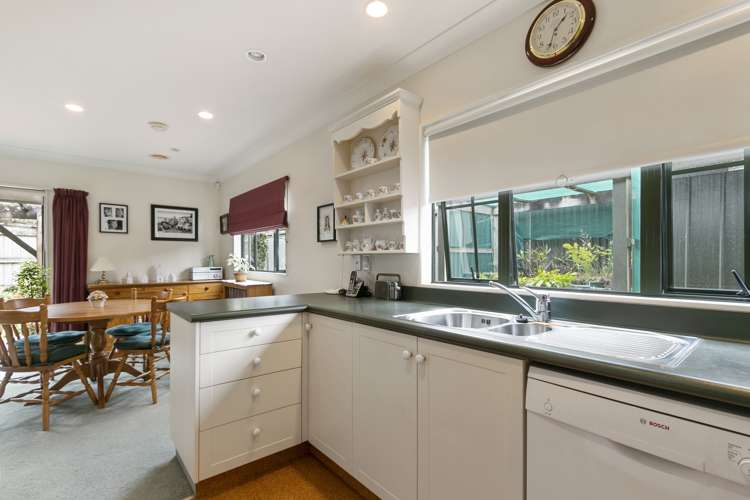 2/5 Birch Street Lower Hutt_7