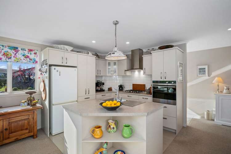 14/4 Greystone Place Omokoroa_9