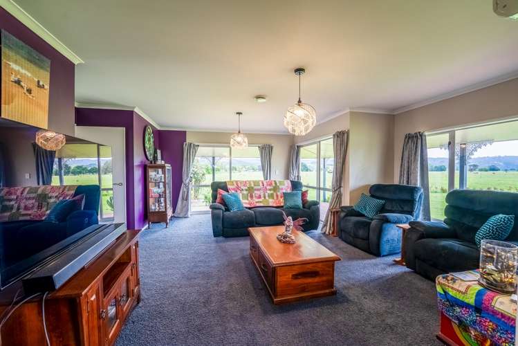 16 McCutchan Road Otakiri_4