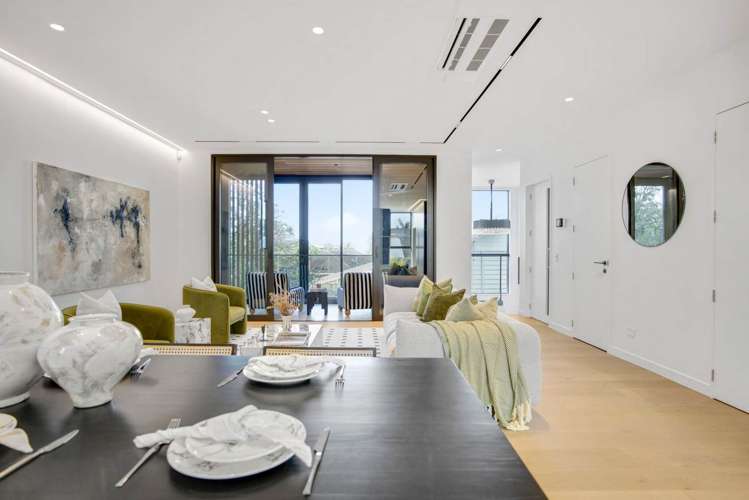 4/4 Tennyson Avenue Takapuna_3