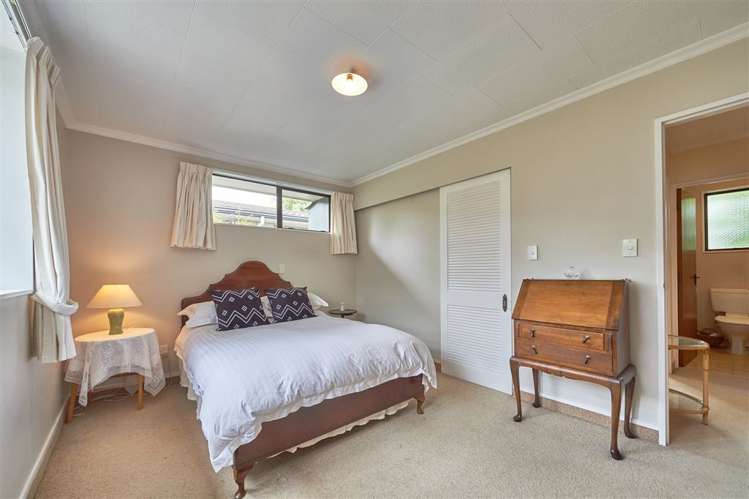 311c Fitzherbert Avenue West End_11