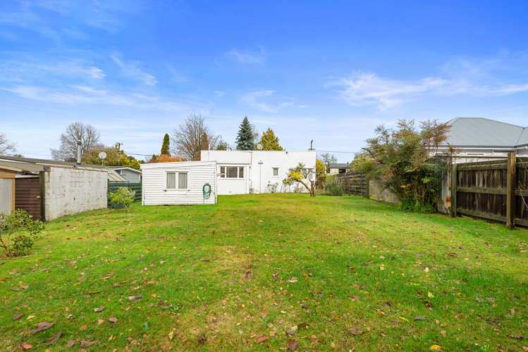 27 High Street Glenholme_16