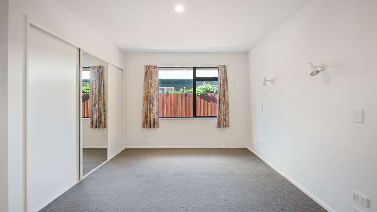 2/88 Colombo Street Beckenham_7