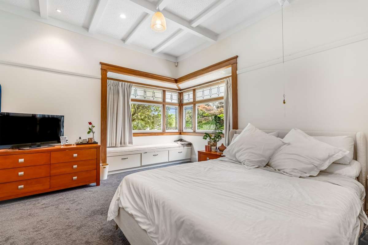 275 Mount Albert Road_2